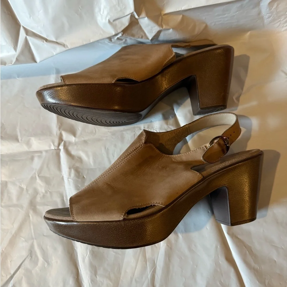 MUNRO KIRSTEN Wedges Size 9.5 - Picture 5 of 8